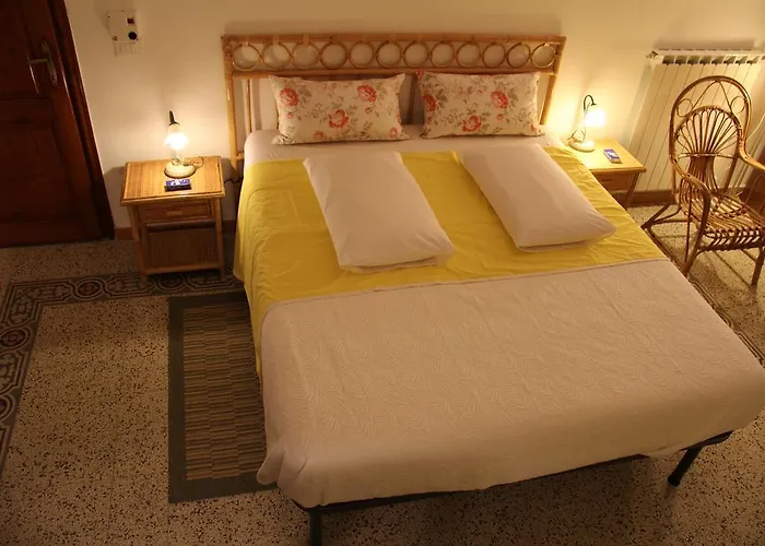 Burchiello Bed & Breakfast Firenze